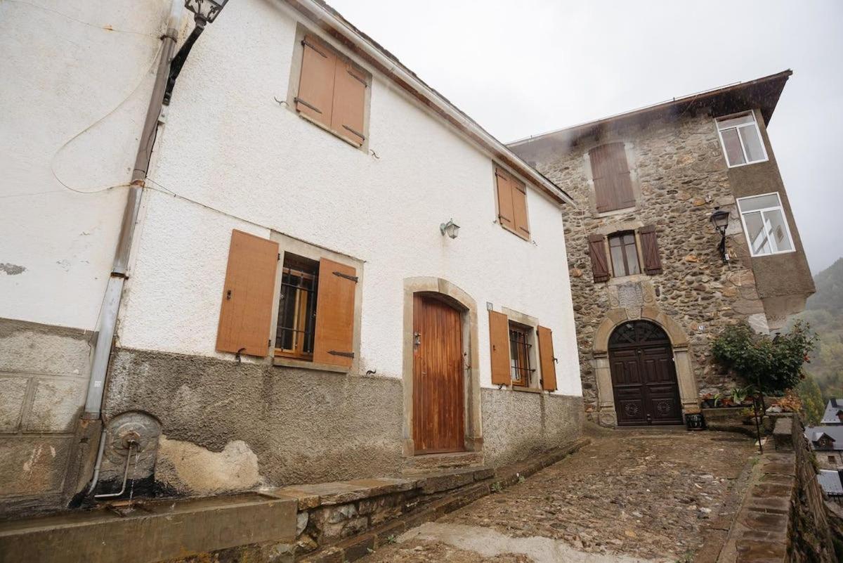 Casa Rural Arix Sallent De Gallego Exterior photo